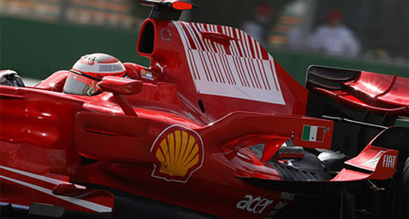 Raikkonen 1 puan umuyor!