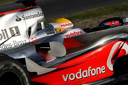 Hamilton, Prost'un eleştirilerine tepkili