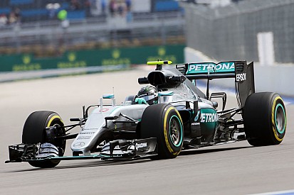 Rosberg domina también los primeros libres de Rusia