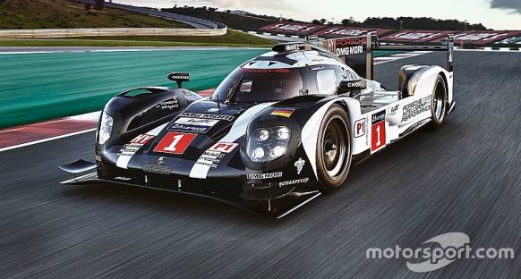 Porsche, 2016 LMP1 otomobilini gösterdi