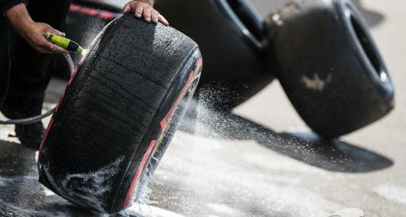 Pirelli: Gizli lastik değişikliği söylentileri saçmalık