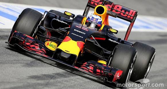 Ricciardo 'Ferrari’ye transferim hala gündemimde'