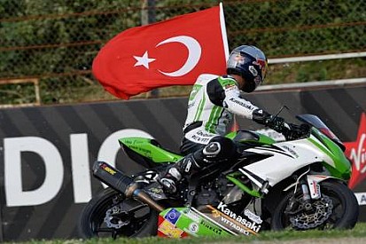 Toprak Razgatlıoğlu Superbike'ta yarışacak!