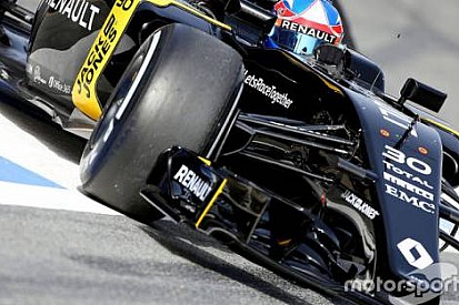 Yeni Renault geçen yılki Lotus'un bir evrimi
