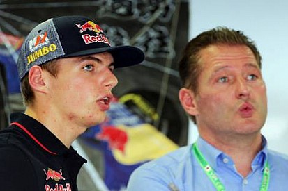 Verstappen yarış kariyerini bitirdi
