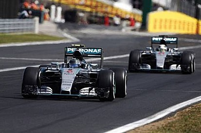 Rosberg: Yarışta tamamen Lewis'e yoğunlaşmıştım