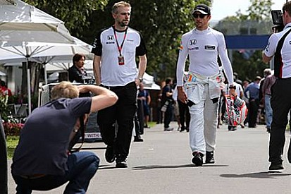 Button: Yarışı bitirmek, Mclaren için büyük bir adım