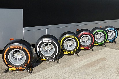 Команди налаштовані на діалог з Pirelli
