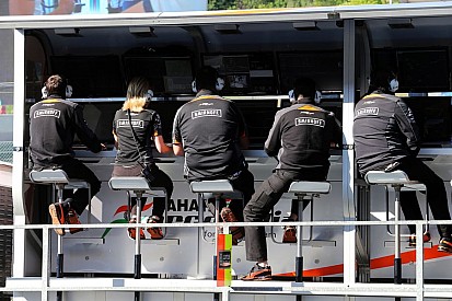 Renault може викупити Force India