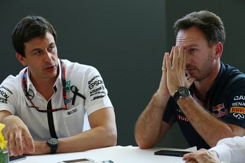 Вольф: У нас не було переговорів з Red Bull Racing