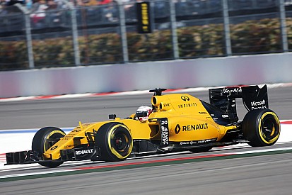 Magnussen is Driver of the Day in Rusland
