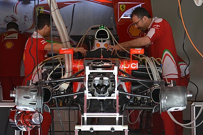 Ferrari: i cestelli dei freni anteriori sono asimmetrici