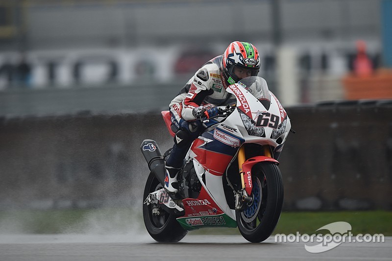 Nicky Hayden feiert ersten Sieg nach fast zehn Jahren