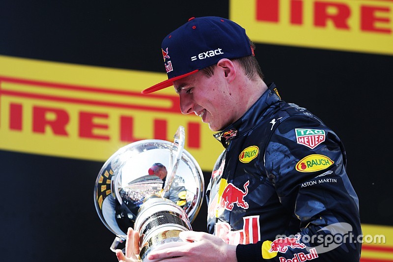 Horner na eerste Grand Prix-zege Verstappen: “We zijn in shock”