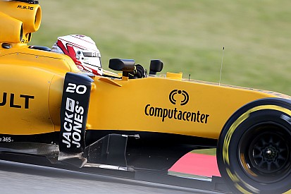 Магнуссен хочет скорее получить новый мотор Renault