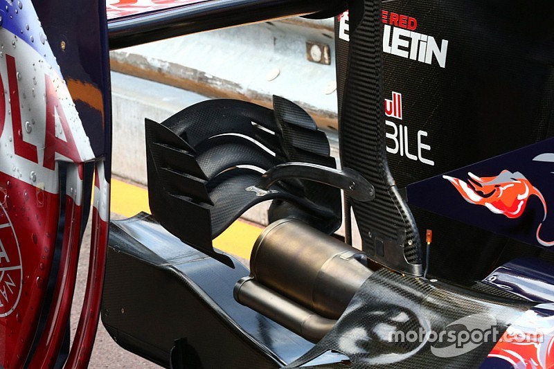 Toro Rosso: raffinato il Monkey seat con le seghettature