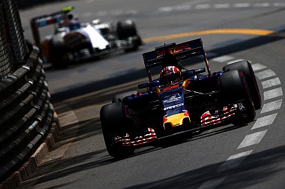 Квят – в Williams, Вандорн – в McLaren? Ситуация на рынке пилотов