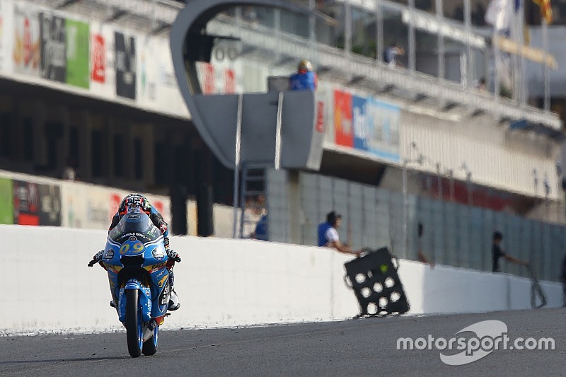 Jorge Navarro gewinnt in Barcelona und widmet seinen ersten Sieg Luis Salom