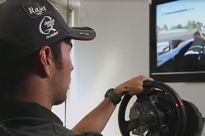 Pérez ment egy kört az F1 2015 játékban: Mexikói Nagydíj