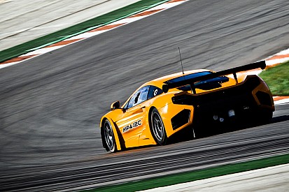 Project CARS: Csapatás egy McLaren MP4-12C GT3-assal a játékban