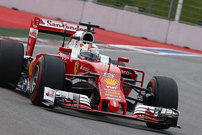 Egymás mellett Vettel és Kvyat onboardja: elképesztő, hogy mit csinált az orosz
