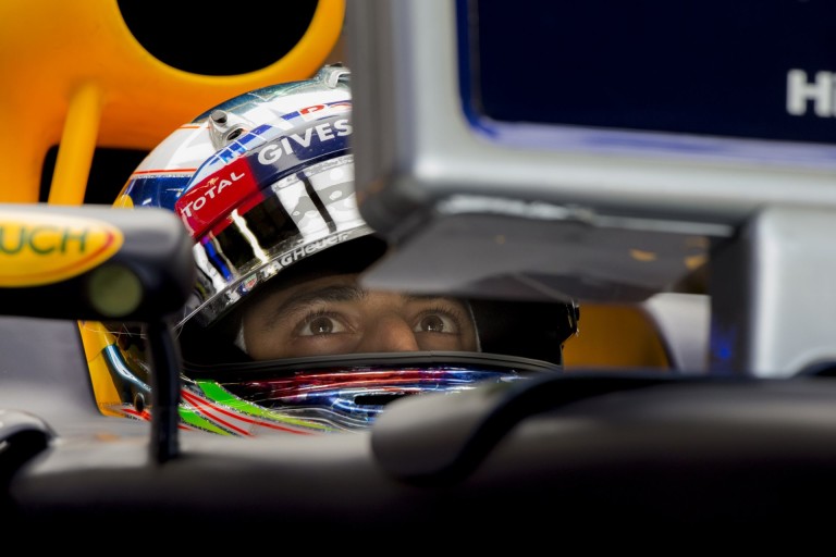 Ricciardo nem aggódik, még jó, hogy 18 évre szól a szerződése
