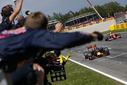 Így őrjöngtek és sírtak a hollandok Verstappen győzelmekor