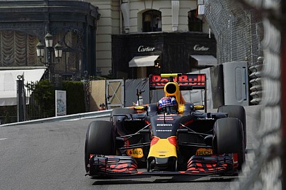 Verstappen a bokszutcából vág neki a Monacói Nagydíjnak!
