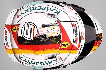 Szétfolyt a zászló Vettel sisakján, amit Bahreinre készített neki Jens Munser