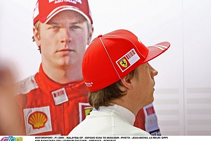 Kimi 7 éve ezen a bizonyos napon nyalta el azt a legendás jégkrémet Malajziában