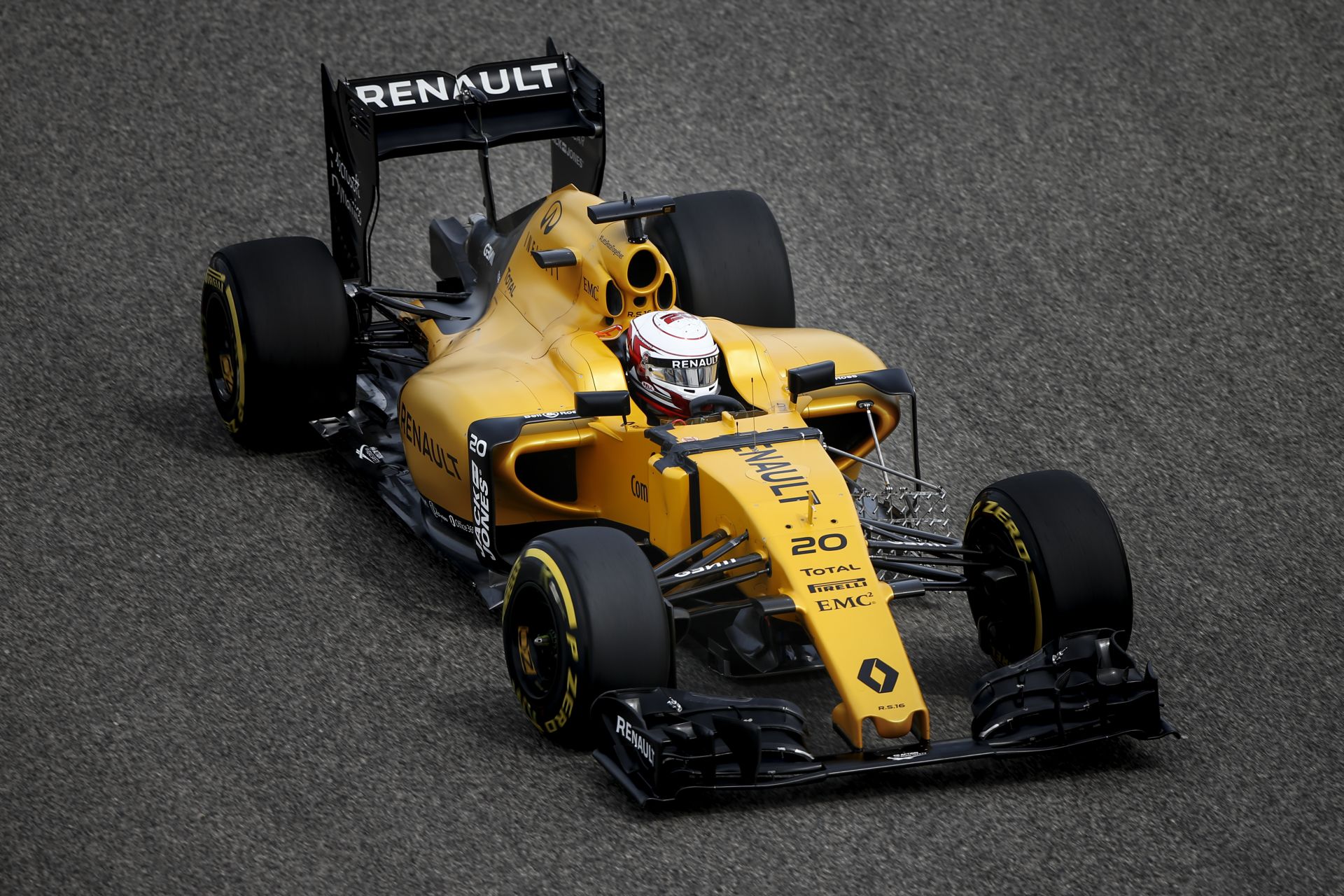 Magnussen egyelőre nagyon szerencsétlen a Renault-val