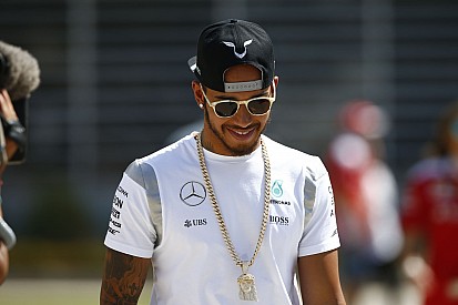 Lewis Hamilton több bajnoki címet akar, mint amennyi Michael Schumachernek van!