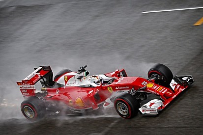 Vettel ezt most megnyeri, ez tuti: Rosberg lesz a második, Grosjean dobogóra áll Kínában