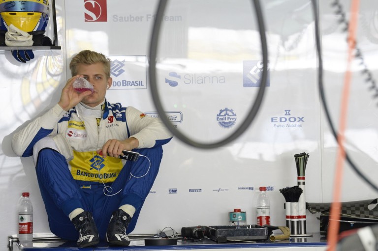 Svájc nem könnyíti meg a Sauber helyzetét: anyagi gondjaik vannak, ez nem titok