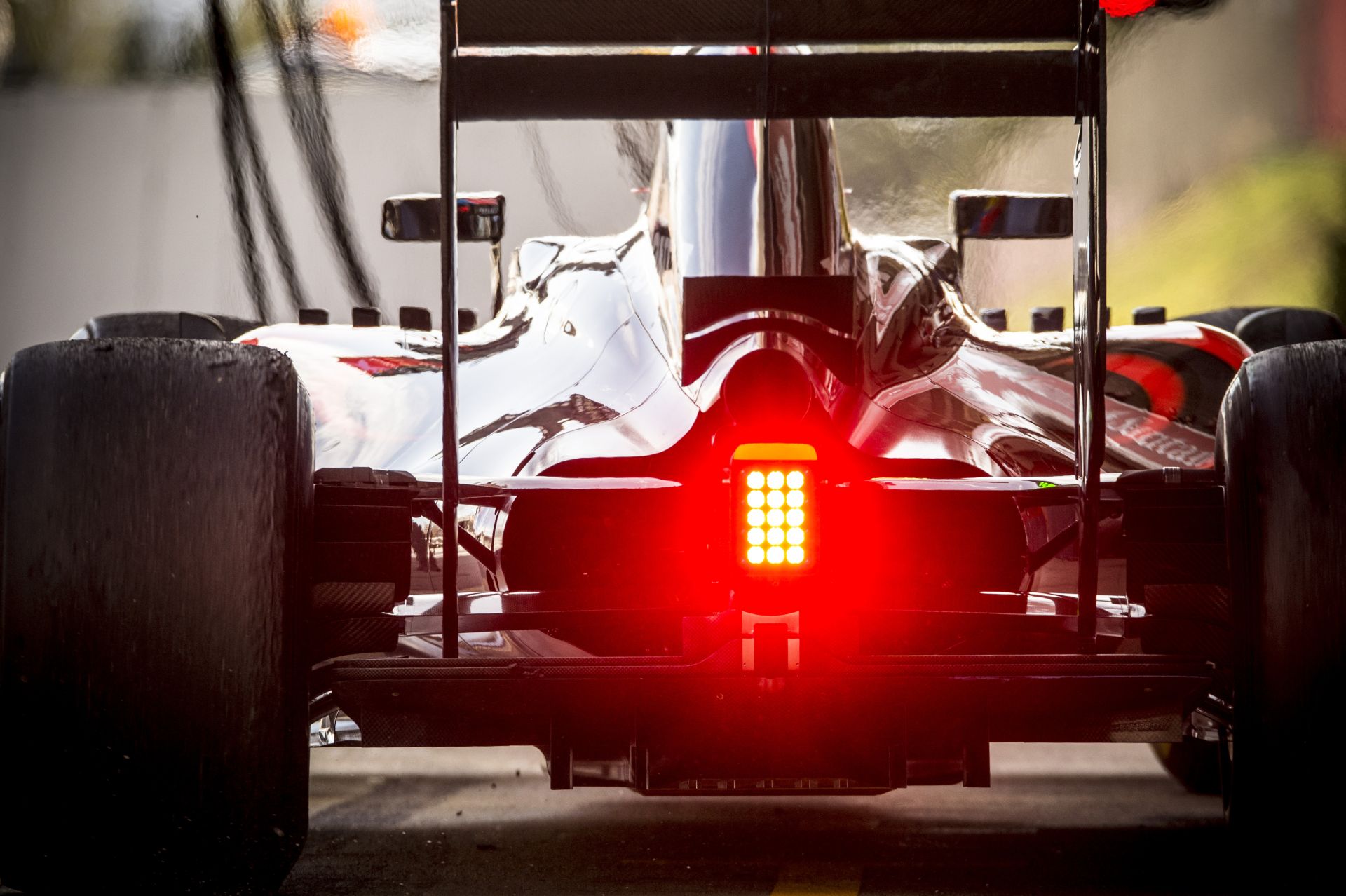 Lauda: „2017-ben már harcban lesz a győzelemért a McLaren-Honda”