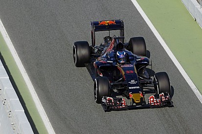 Verstappen megint varázsolt a Toro Rossóval: érik az újabb meglepetés