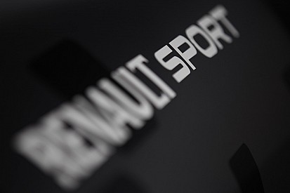 A Renault újra gyári csapattal az F1-ben: kulcspozíciók és nevek