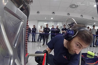 Mini BRÉKING: videón a beröffentett 2016-os Toro Rosso