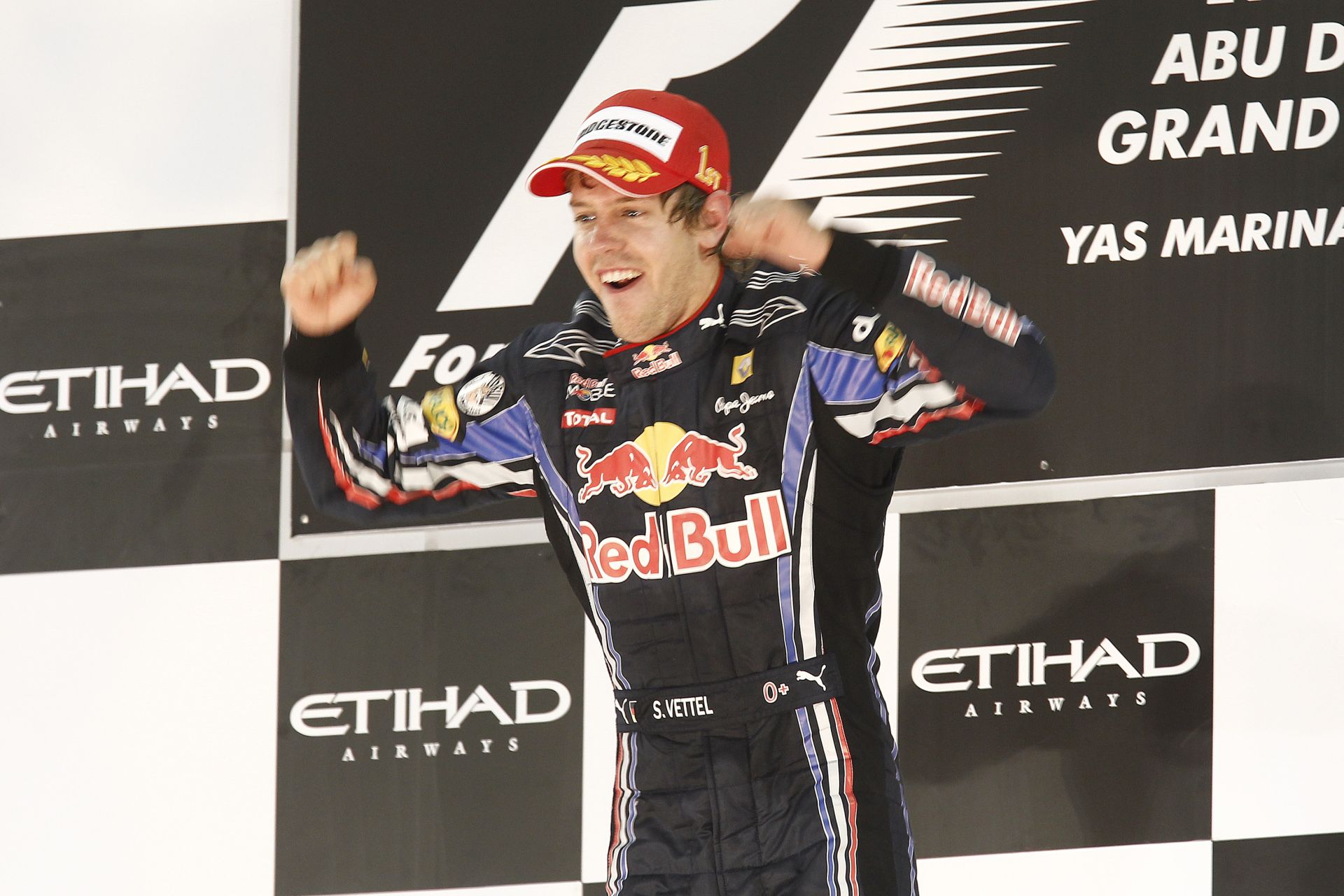 Vettel 2010-ben ezen a napon lett először F1-es bajnok: Alonso nyert helyzetből bukta el