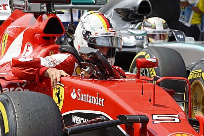 Vettel, a "pszichiáter" sokat tanult Webbertől és ezért -Hamiltonnal ellentétben- nem félti az adatait!
