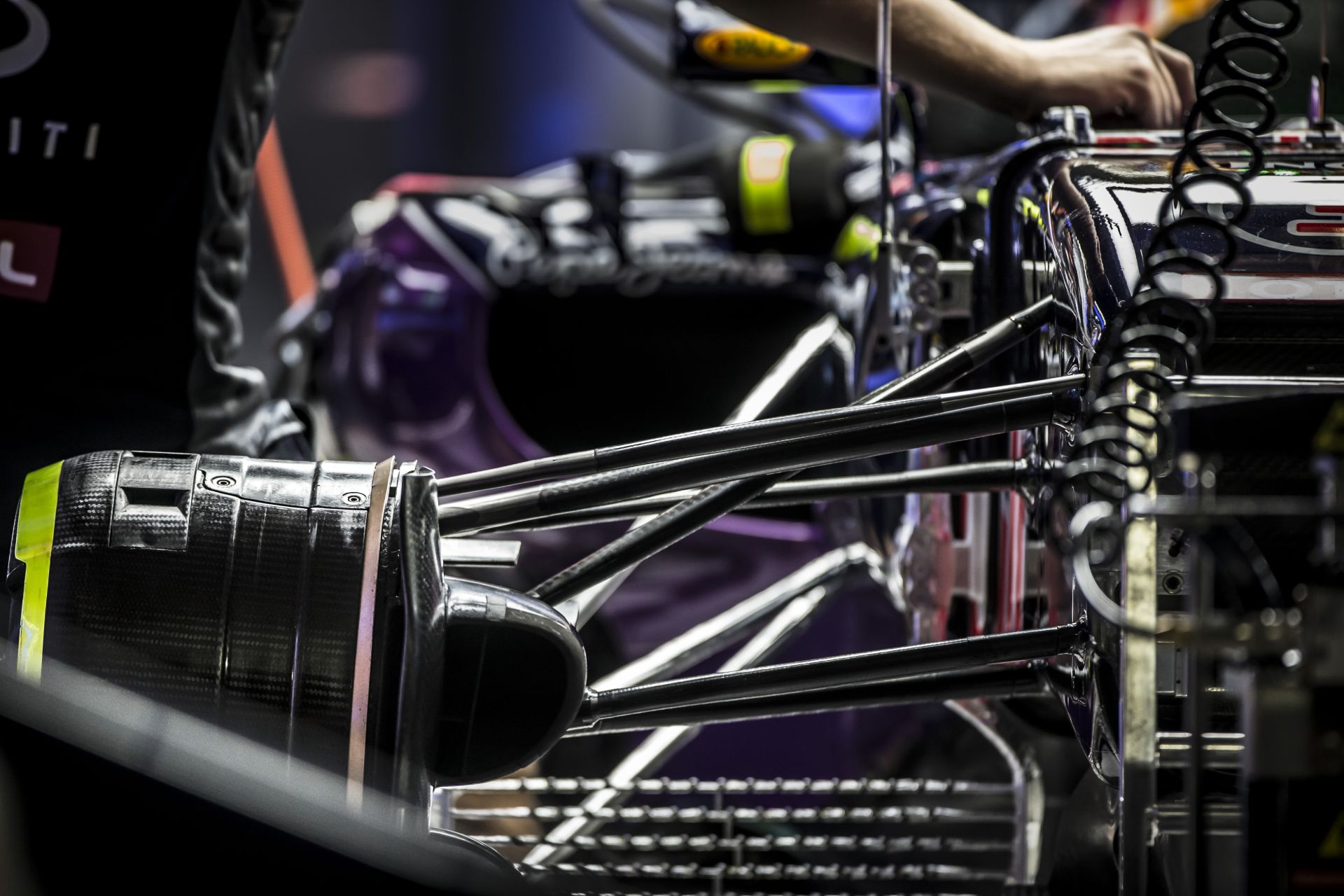 Ecclestone tehetetlen a Red Bull ügyében, mindenki szabályosan jár el