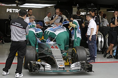 Megvan, mikor fogják mérni az abroncsnyomást az F1-ben: halleluja!