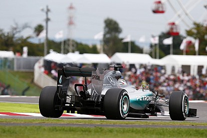 Hamilton: „Szingapúr miatt vissza kellett vágnunk a Ferrarinak…”