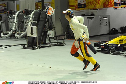 A nap, amire Massa biztosan nem akar emlékezni: Piquet a falban, Alonso nyer Szingapúrban