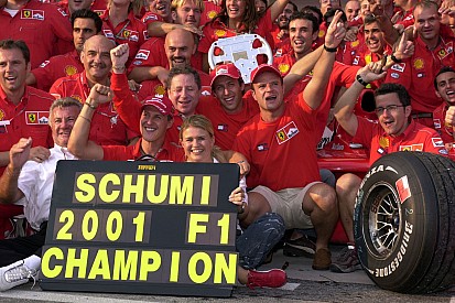 Schumacher 2001-ben éppen ezen a napon nyerte meg a negyedik bajnoki címét a Hungaroringen