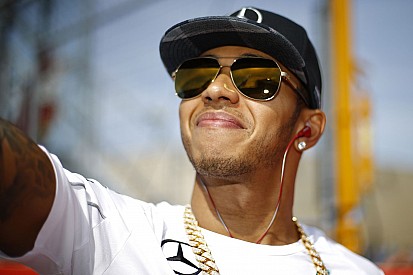 Hamilton az Amerikai Nagydíjat is megnyerte! Rosberg elfáradt? Ricciardo újra a dobogón a Red Bullal