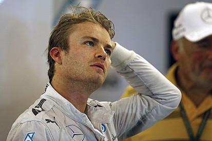 Rosberg nyerte az idei év utolsó szabadedzését Abu Dhabiban! Hamilton, Massa a folytatás! Alonso motorcsere miatt alig ment pár