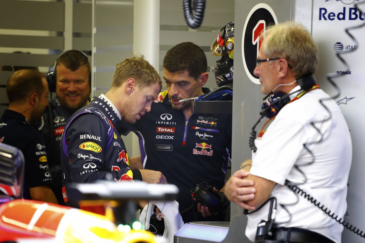 Vettel nem árulta el a Red Bullt: a négyszeres bajnok távozhatott, nem szegte meg a szerződését