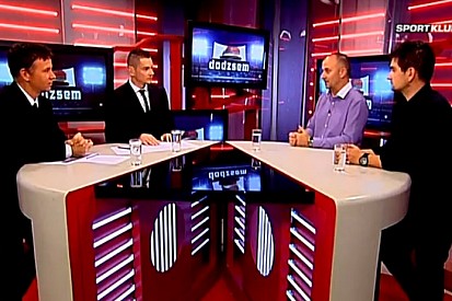 Az ott Alonso szerződéstervezete?! Tegnap este még a sötétben ténferegtünk...
