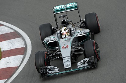 Hamilton-parádé Kanadában! Rosberg a második, Raikkönen a harmadik az időmérőn! Vettel azonnal kiesett!